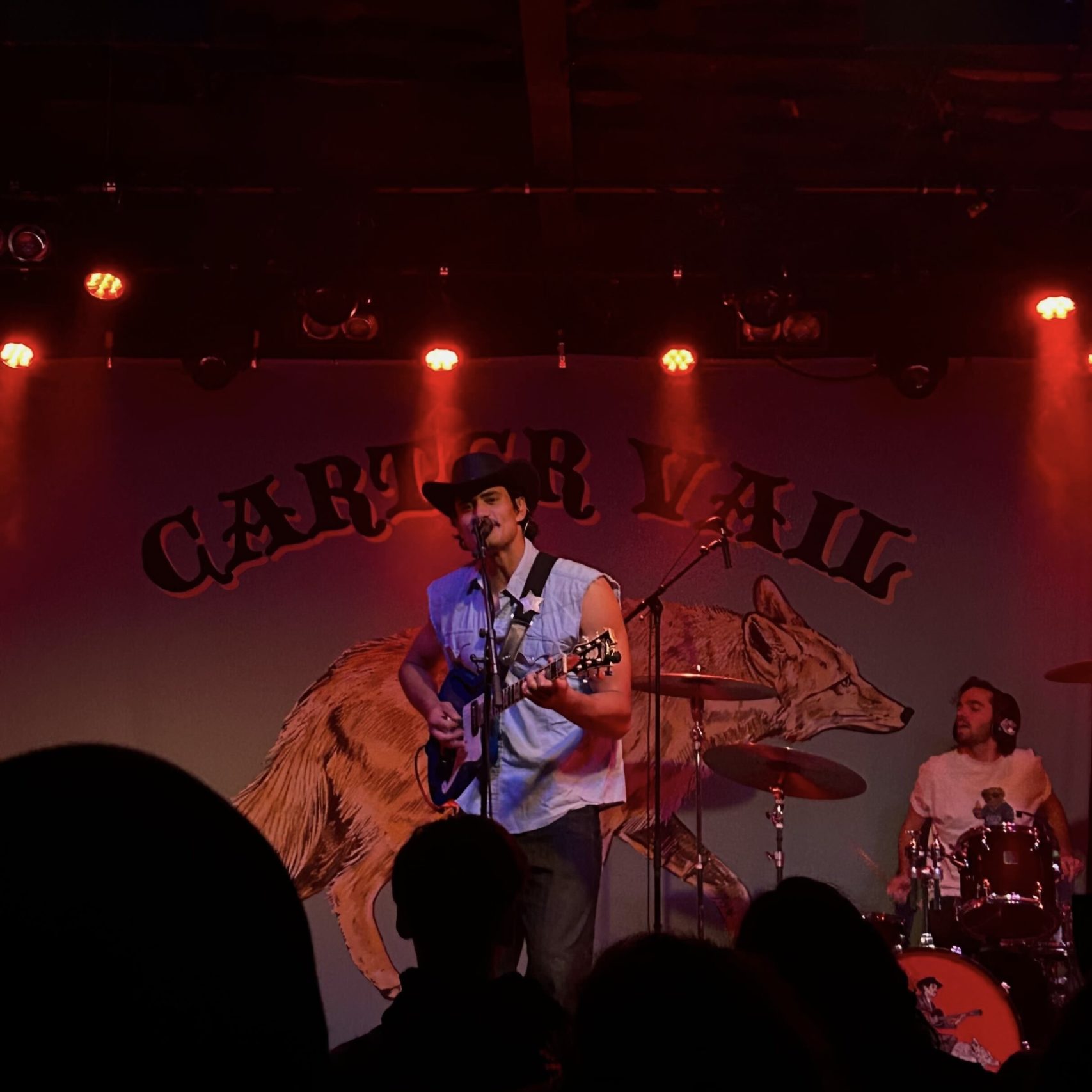 carter vail @ bottom lounge